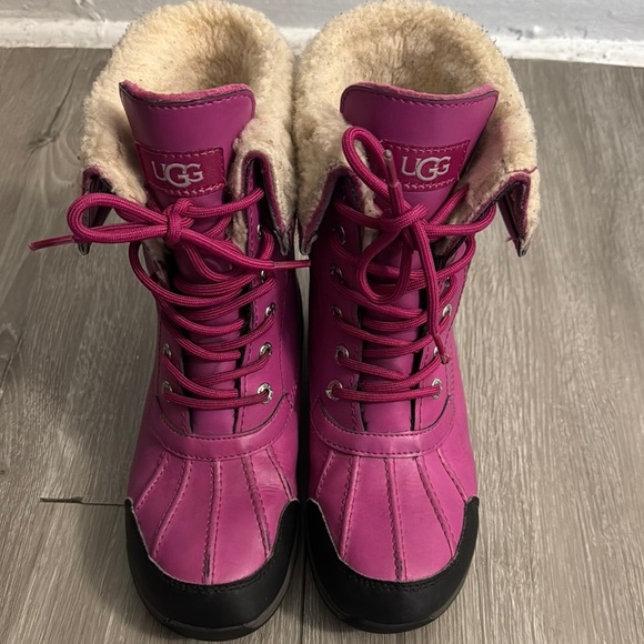 UGG Other - UGG Butte 2 Fuchsia Pink